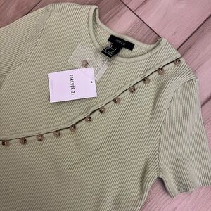 NWT sage green ribbed knit buttoned top